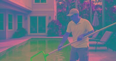 How We Look After Your Longboat Key Pool While You're Away for the Season